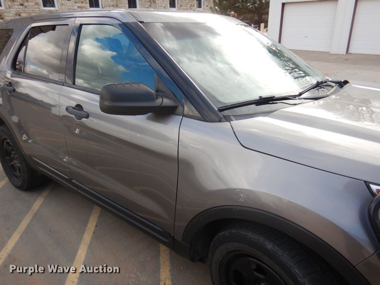 image for item GX9877 2015 Ford Explorer Police Interceptor SUV