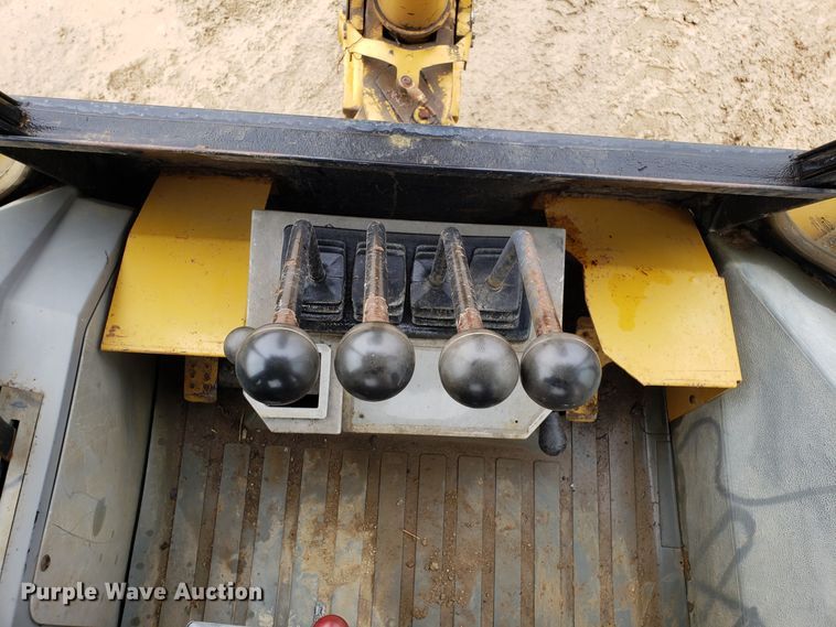 image for item L1417 1996 Caterpillar 416B backhoe