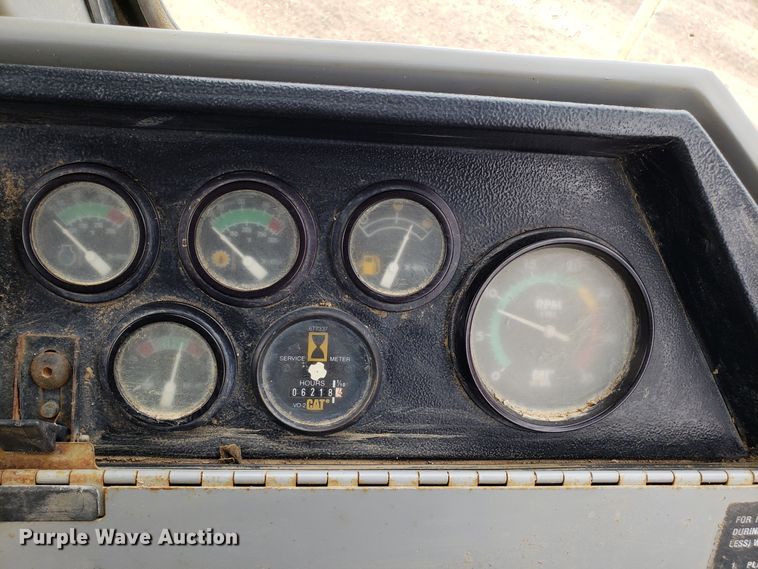 image for item L1417 1996 Caterpillar 416B backhoe