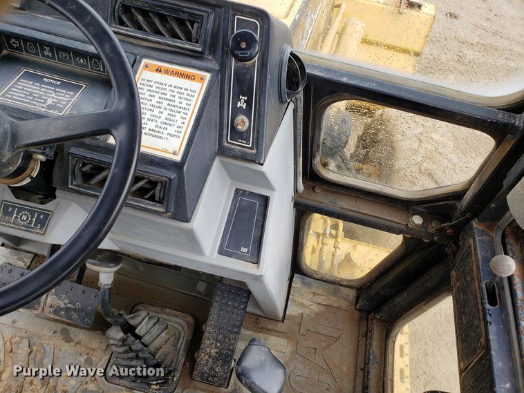 image for item L1417 1996 Caterpillar 416B backhoe