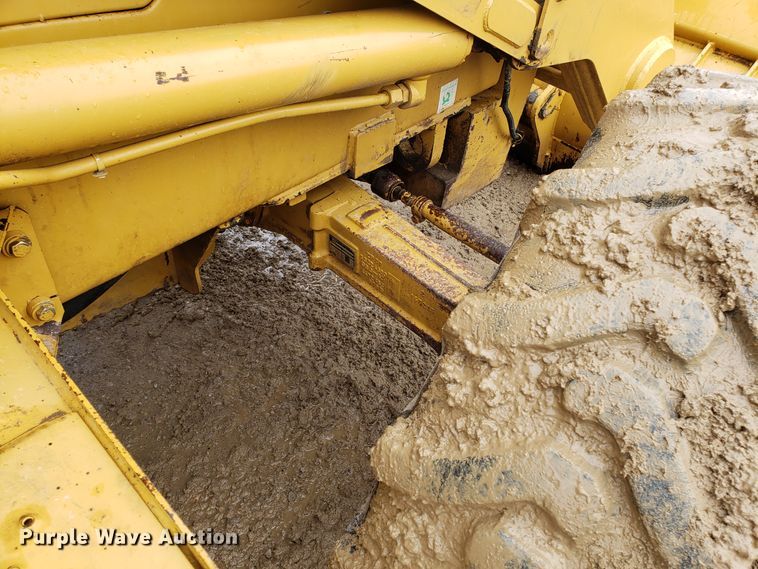 image for item L1417 1996 Caterpillar 416B backhoe