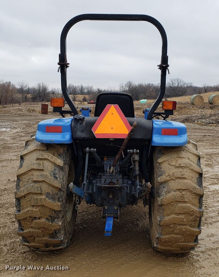 image for item L1418 New Holland TC35D tractor
