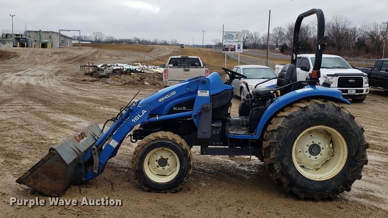 image for item L1418 New Holland TC35D tractor