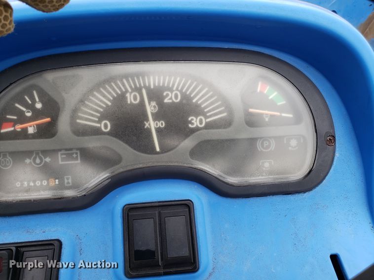 image for item L1418 New Holland TC35D tractor