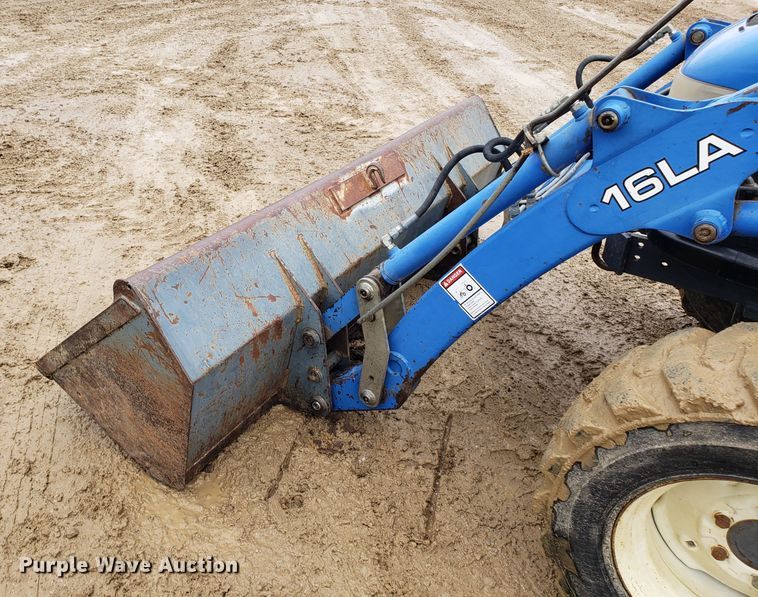 image for item L1418 New Holland TC35D tractor