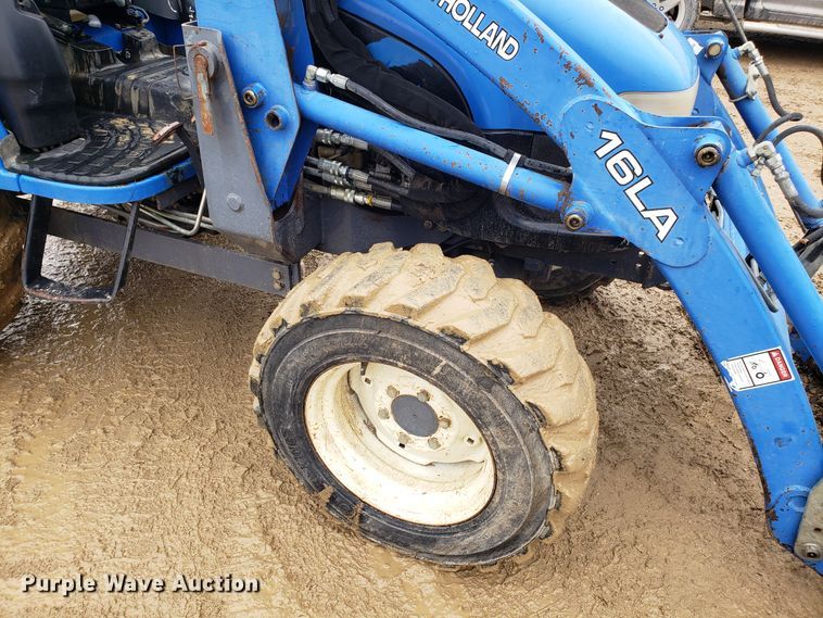 image for item L1418 New Holland TC35D tractor