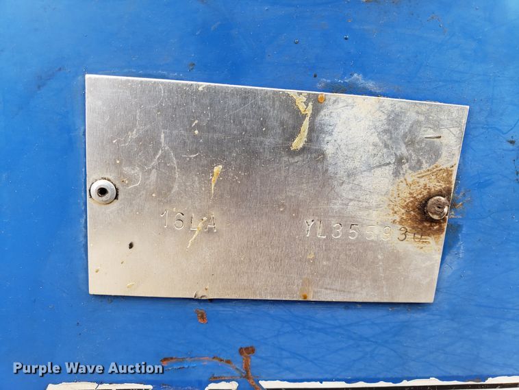 image for item L1418 New Holland TC35D tractor