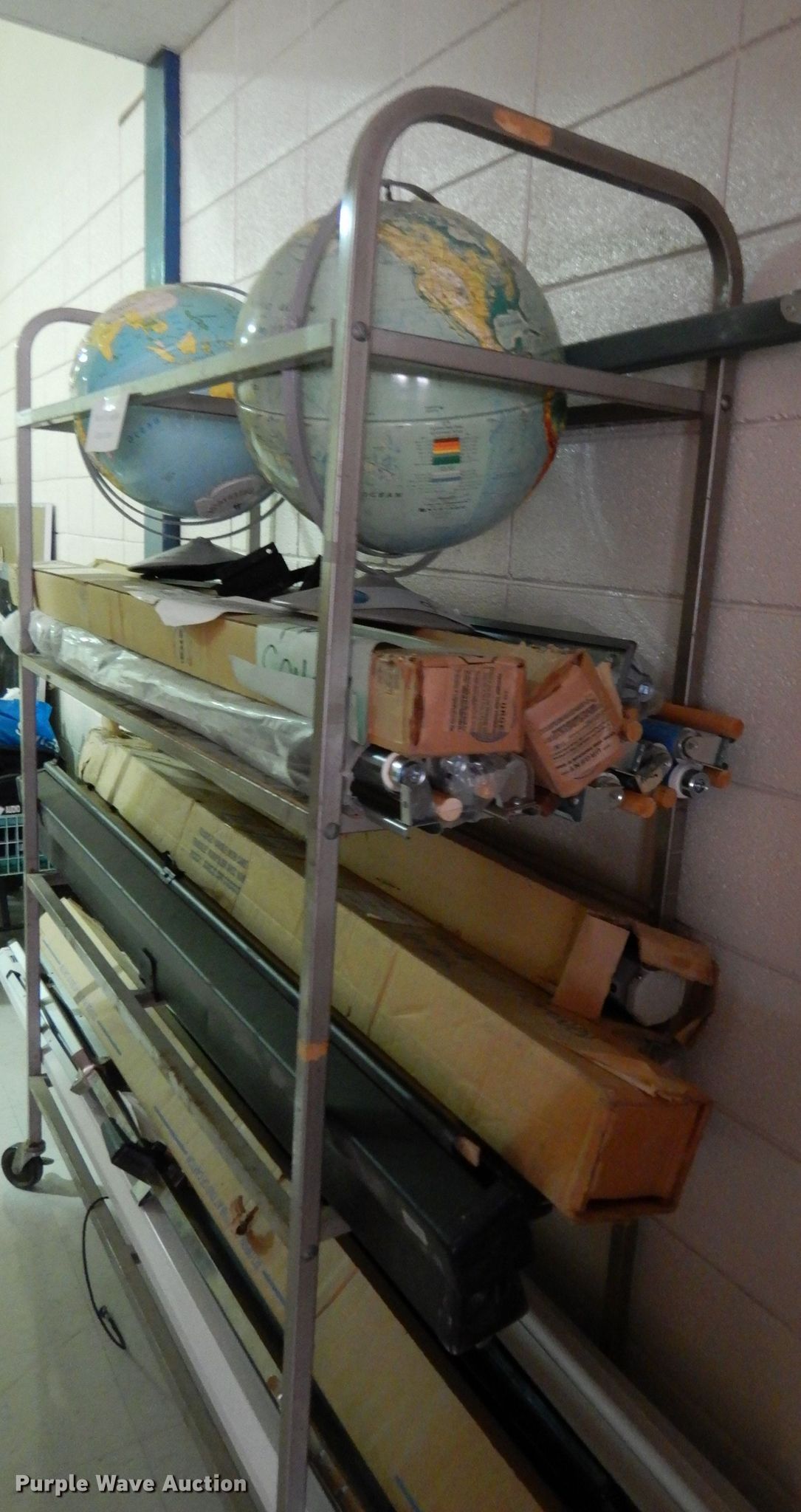 Office supplies in Overland Park, KS Item FD9754 sold Purple Wave