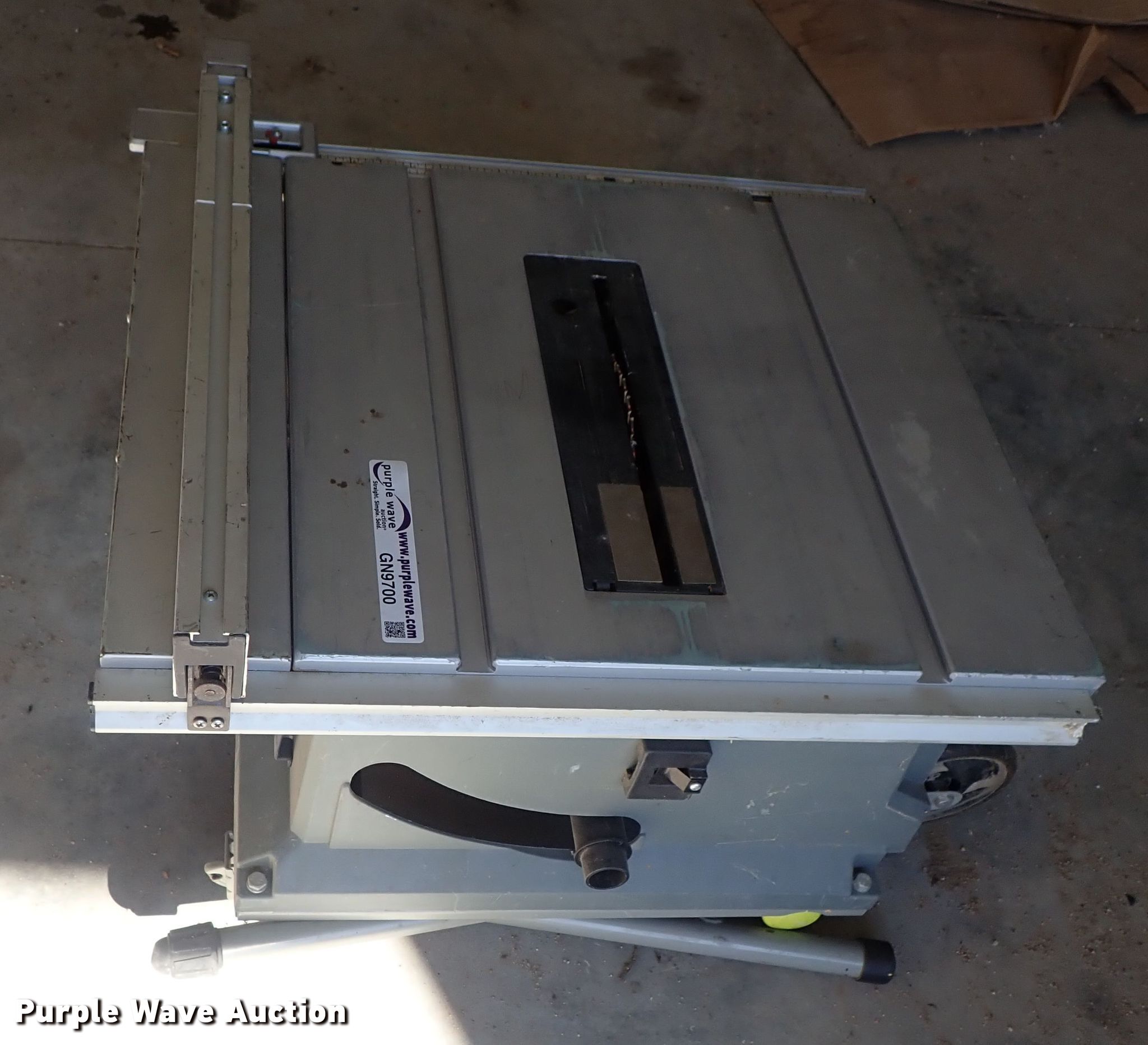 Performax table saw in North Newton, KS Item GN9700 sold Purple Wave