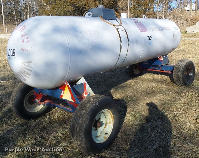 image for item DD1762 Anhydrous ammonia tank
