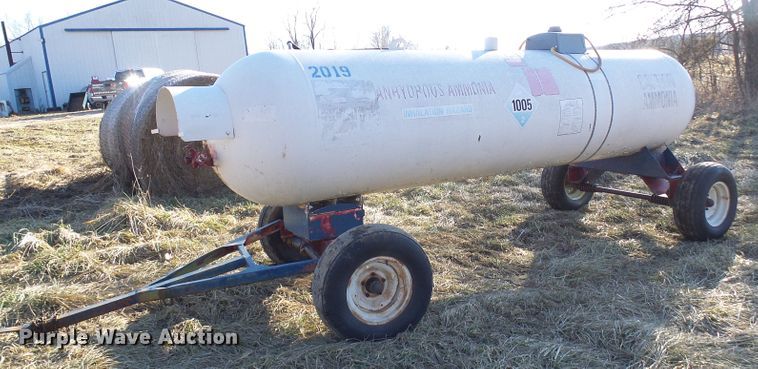 image for item DD1762 Anhydrous ammonia tank