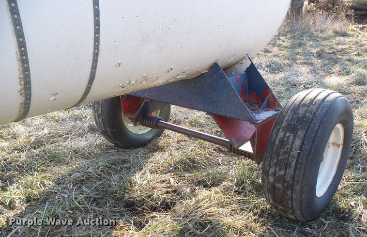 image for item DD1762 Anhydrous ammonia tank