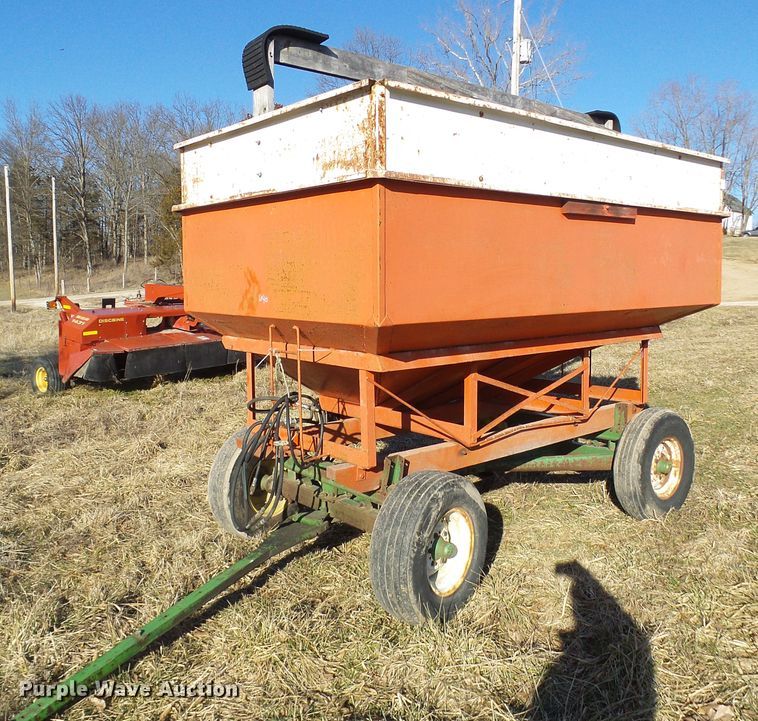image for item DD1763 Gravity wagon