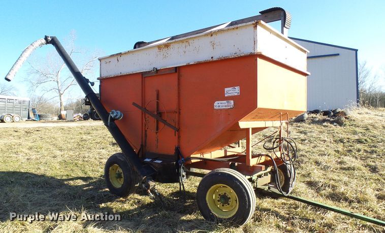 image for item DD1763 Gravity wagon