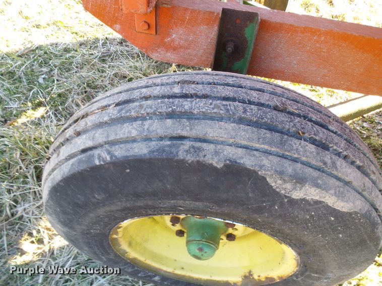 image for item DD1763 Gravity wagon