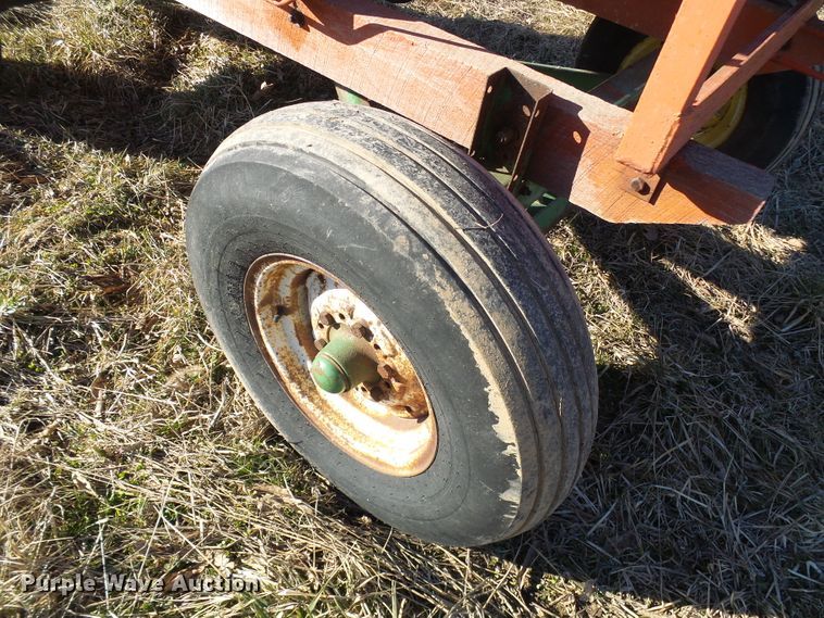 image for item DD1763 Gravity wagon