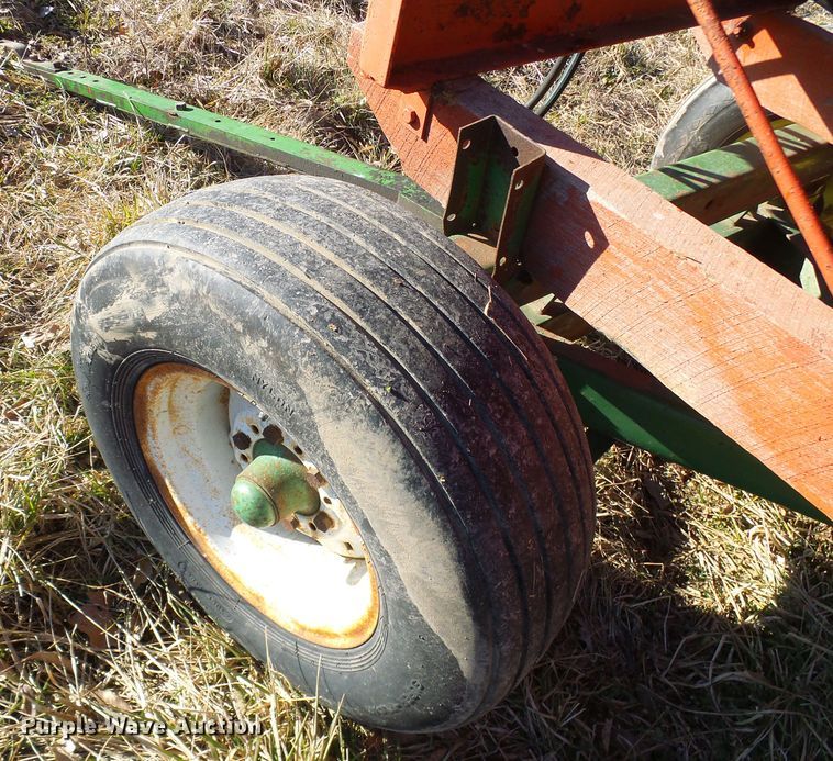image for item DD1763 Gravity wagon