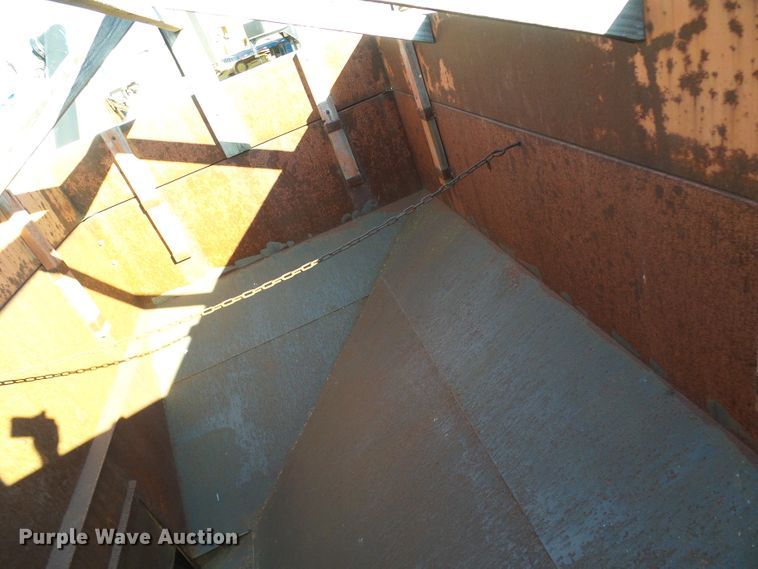 image for item DD1763 Gravity wagon