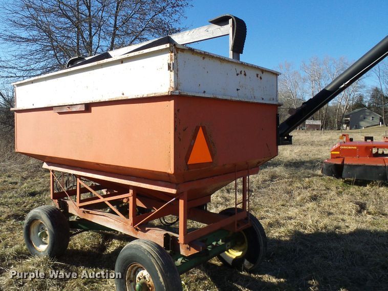 image for item DD1763 Gravity wagon