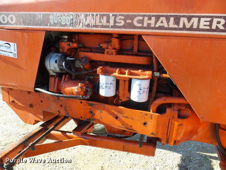 image for item DD1764 Allis Chalmers 200 tractor