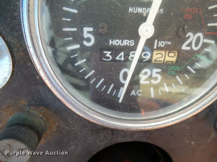 image for item DD1764 Allis Chalmers 200 tractor