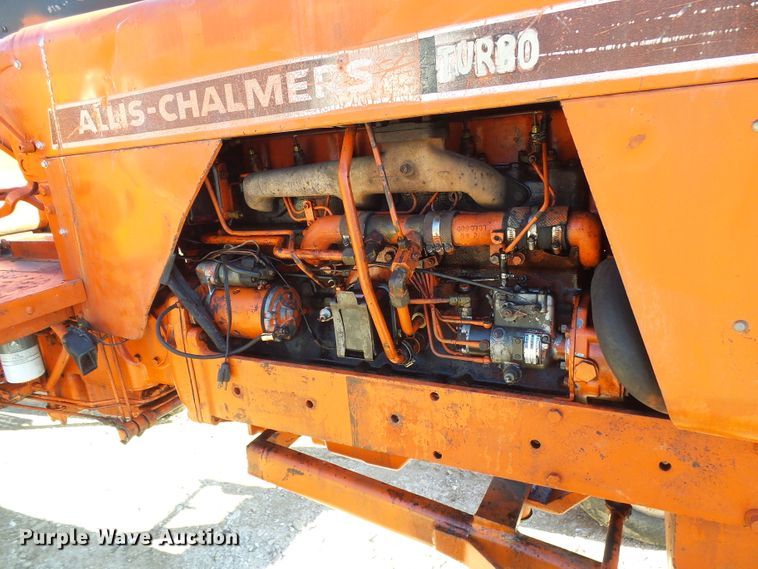 image for item DD1764 Allis Chalmers 200 tractor