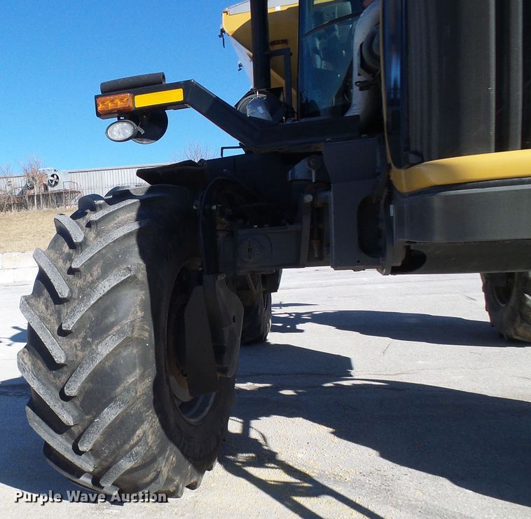 image for item DD1771 Ag-Chem RoGator RG1300 applicator