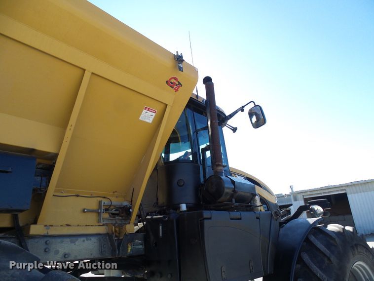 image for item DD1771 Ag-Chem RoGator RG1300 applicator