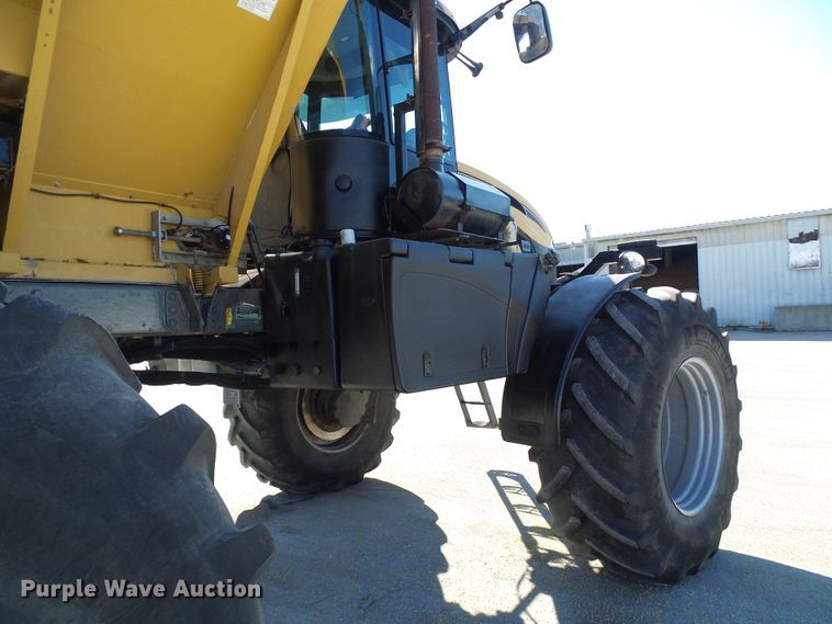 image for item DD1771 Ag-Chem RoGator RG1300 applicator