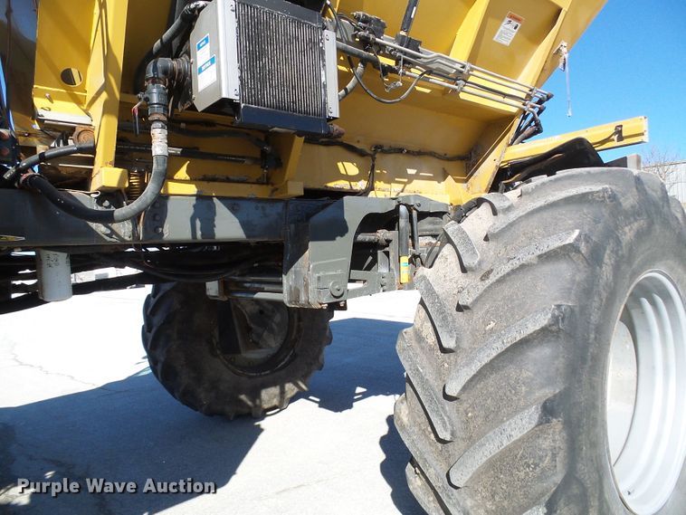 image for item DD1771 Ag-Chem RoGator RG1300 applicator