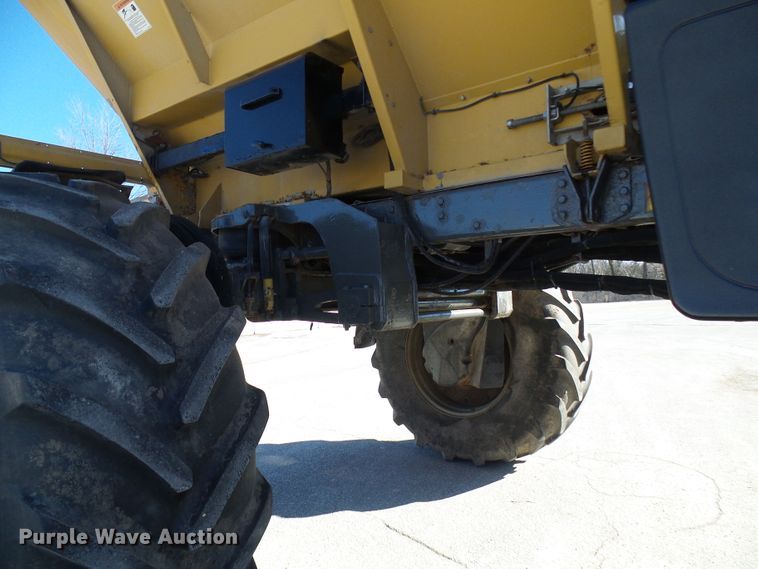 image for item DD1771 Ag-Chem RoGator RG1300 applicator
