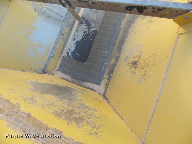 image for item DD1771 Ag-Chem RoGator RG1300 applicator