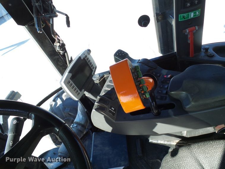 image for item DD1771 Ag-Chem RoGator RG1300 applicator