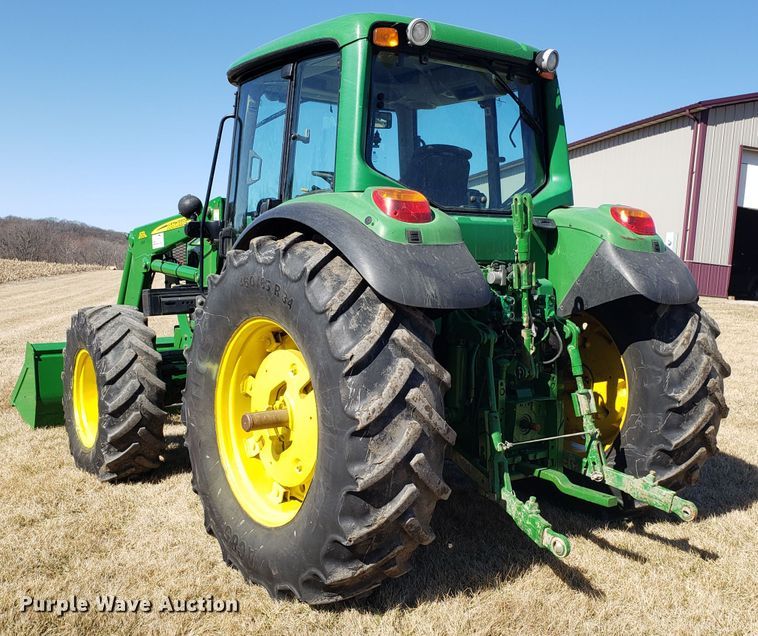 image for item DD2639 2009 John Deere 6430 Premium MFWD tractor