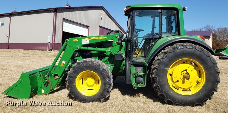 image for item DD2639 2009 John Deere 6430 Premium MFWD tractor