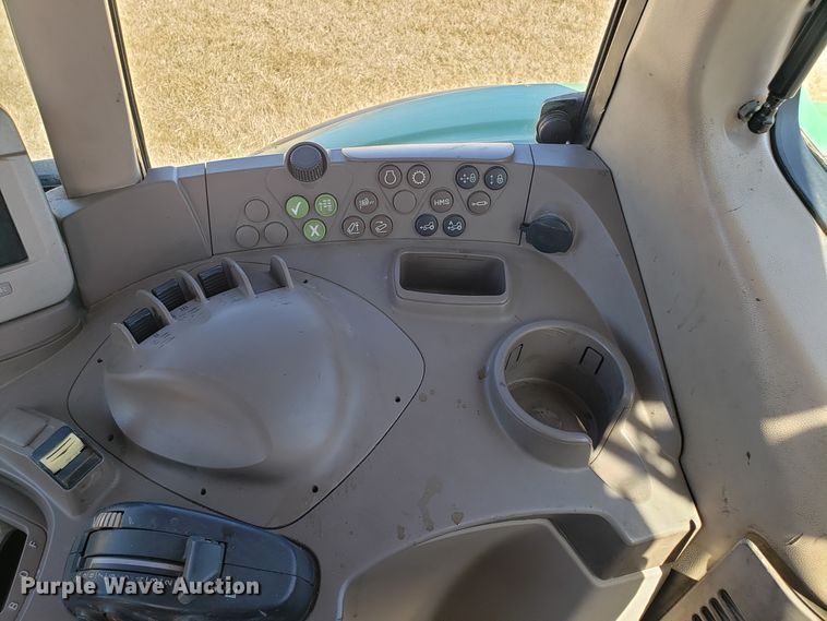 image for item DD2639 2009 John Deere 6430 Premium MFWD tractor