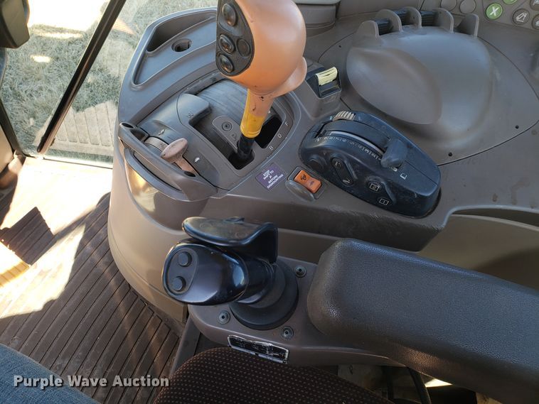 image for item DD2639 2009 John Deere 6430 Premium MFWD tractor