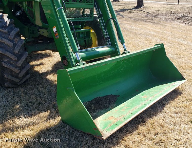 image for item DD2639 2009 John Deere 6430 Premium MFWD tractor