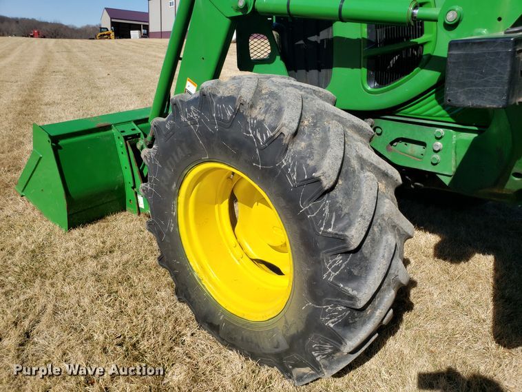 image for item DD2639 2009 John Deere 6430 Premium MFWD tractor
