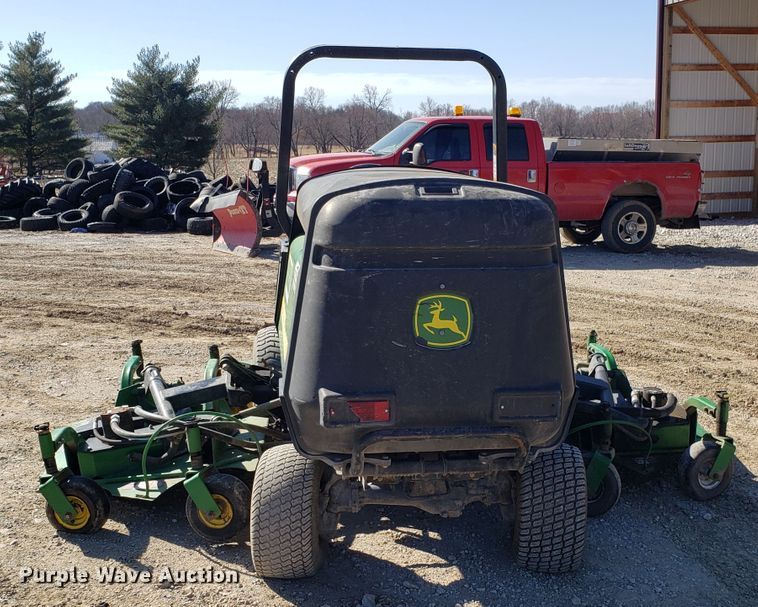 image for item DD2640 John Deere 1600 Turbo lawn mower