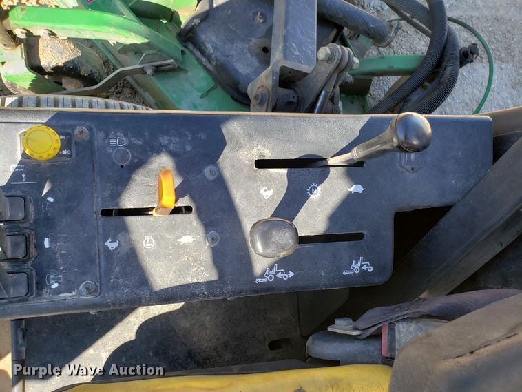 image for item DD2640 John Deere 1600 Turbo lawn mower