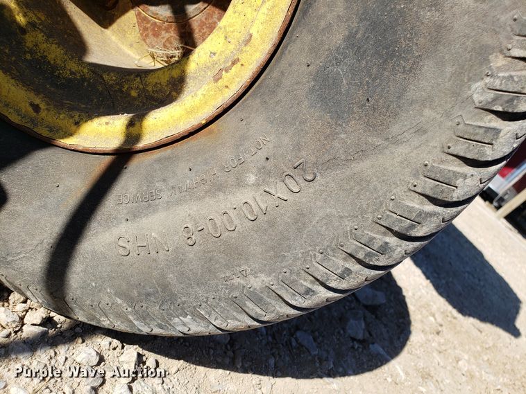 image for item DD2640 John Deere 1600 Turbo lawn mower