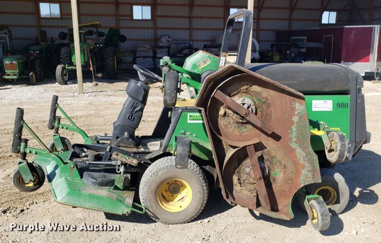 image for item DD2640 John Deere 1600 Turbo lawn mower