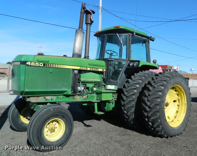 image for item DE4404 1987 John Deere 4650 tractor
