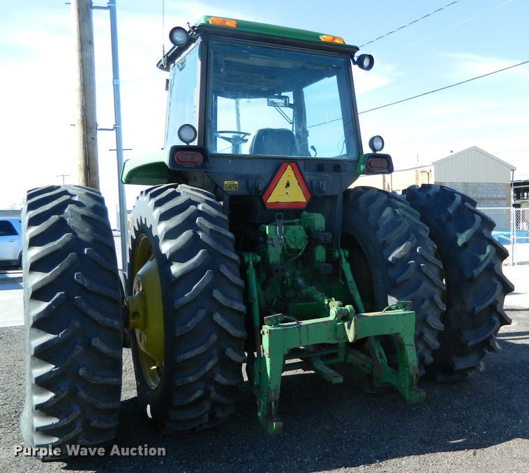 image for item DE4404 1987 John Deere 4650 tractor