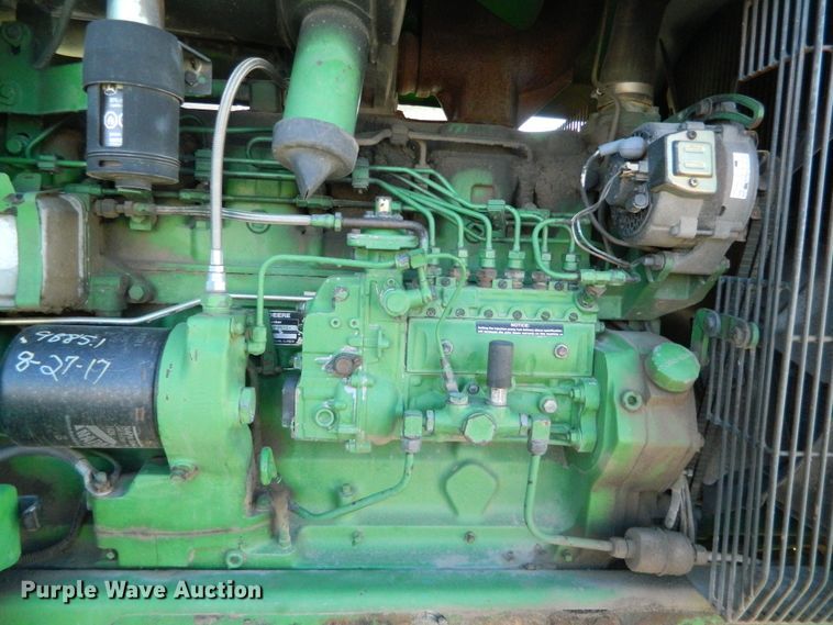 image for item DE4404 1987 John Deere 4650 tractor