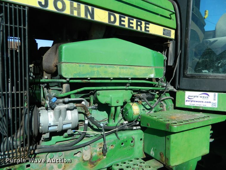 image for item DE4404 1987 John Deere 4650 tractor