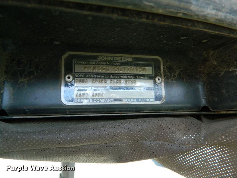 image for item DE4404 1987 John Deere 4650 tractor