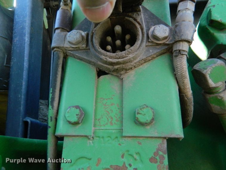 image for item DE4404 1987 John Deere 4650 tractor