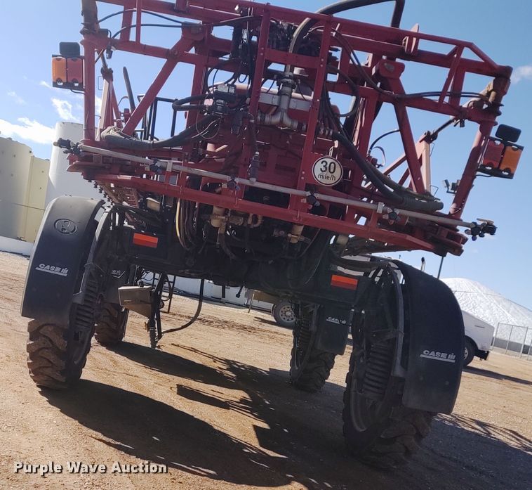 image for item DE6879 2007 Case SPX4420 sprayer